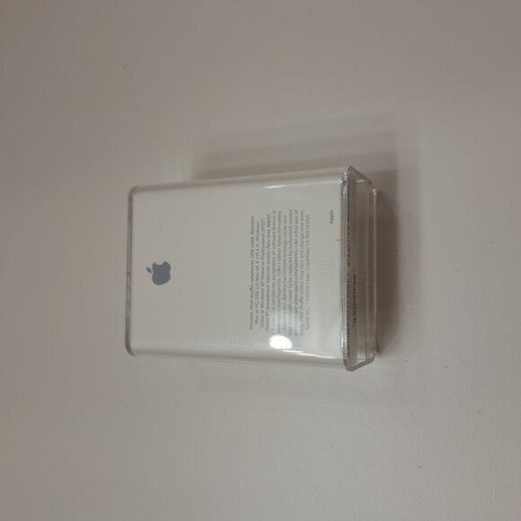 1X Apple IPod Shuffle 3rd Generation Silver 2gb New Opened Box - Picture 7 of 16